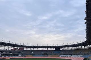 Tor pod plandeką na stadionie Stali Gorzów