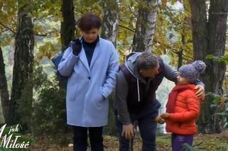 M jak miłość odcinek 1204. Artur Rogowski (Robert Moskwa), Marysia (Małgorzata Pieńkowska), Basia (Maja Wudkiewicz)