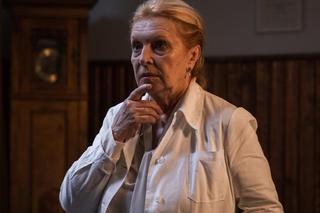 Gra z cieniem, odcinek 1. Profesor Porada (Ewa Wiśniewska)