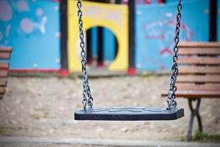 12-latek zmarł na placu zabaw. Prokuratura chce przesłuchać dzieci. Są w złym stanie psychicznym