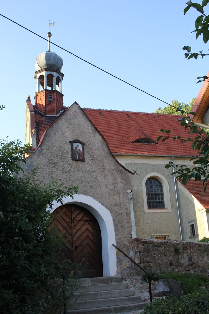 Kościół w Dobroszowie