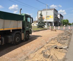 Roboty drogowe i utrudnienia na Dolnej Kamiennej w Skarżysku