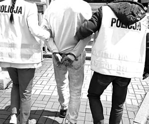 Usiłowanie zabójstwa w Siemianowicach Śląskich. Policjanci w ostatniej chwili uratowali życie ofiary