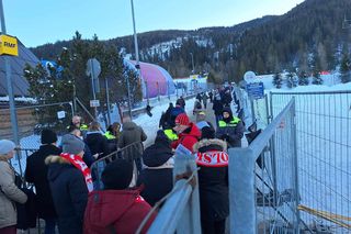 Kibice podczas niedzielnego konkursu Pucharu Świata w Zakopanem