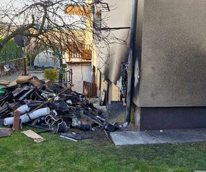 Potężny wybuch wstrząsnął spokojną ulicą Kwiatową w Chełmnie. Rodzice próbowali ratować syna