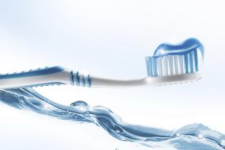 Czy TRIKLOSAN w pastach do zębów jest rakotwórczy?