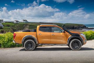 Nissan Navara Off-roader AT32