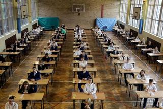 Egzamin ósmoklasisty 2023 angielski - przecieki i zadania. Co będzie na egzaminie 25.05?