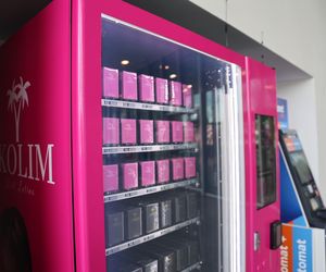 Automat z perfumami Skolima stanął w Lublinie