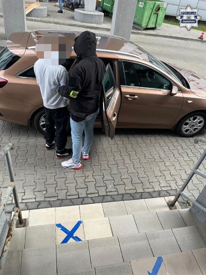 Krwawa libacja w Częstochowie. 34-latek próbował zabić seniora