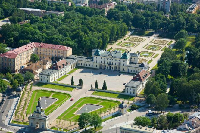 Białystok: Absolwenci UMB z najwyższym wynikiem egzaminu końcowego. Są najlepsi w Polsce!