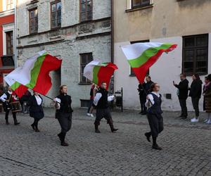 Korowód w ramach Międzynarodowego Festiwalu Renesansu w Lublinie