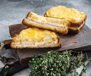 Tę kanapkę odkryłam w paryskiej kawiarni. Teraz nie mogę przestać robić jej w domu