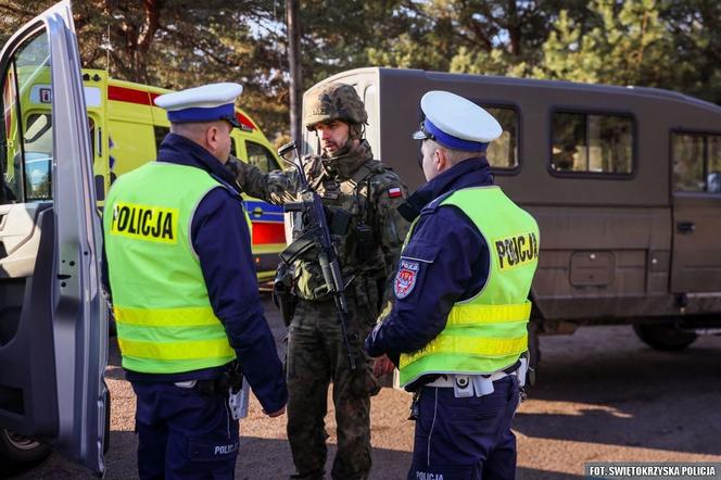 Ćwiczenia służb na kieleckiej Bukówce