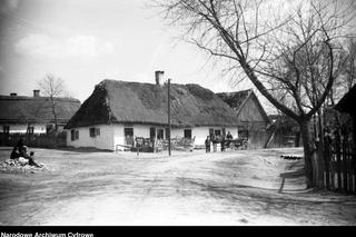 Te przedmioty były w domach na polskiej wsi 100 lat temu. Rozpoznasz je? 