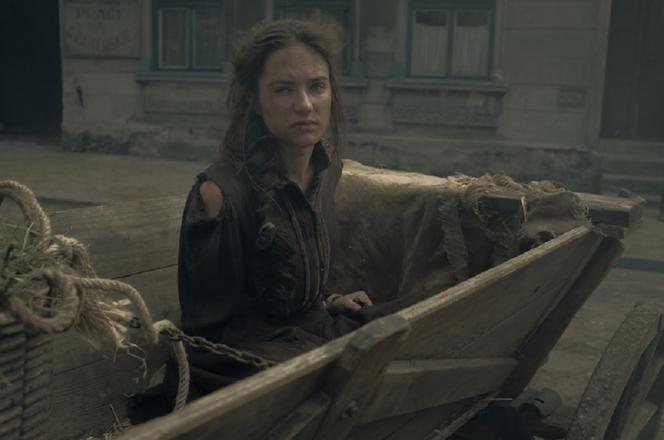 Polowania na ćmy odc. 1. Aleksandra - Yvette (Sonia Mietielica)