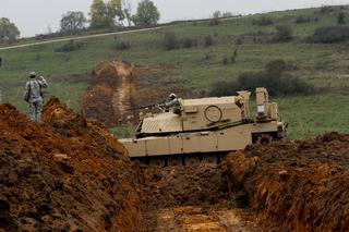 Czołg Saperski M1150 Shredder