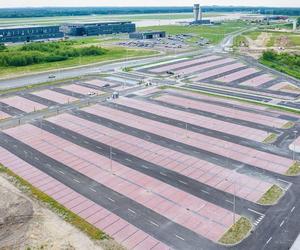 Nowy parking na lotnisku w Pyrzowicach już działa. Przygotowano na nim 757 miejsc