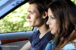 ''Barwy szczęścia'' 1044  Bartek (Bartosz Gelner), Kasia (Katarzyna Glinka) 