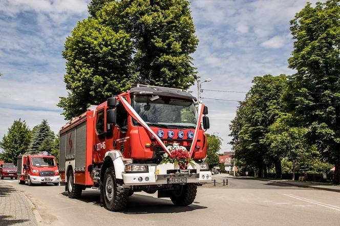 Nowe samochody trafią do strażaków ochotników z Małopolski 