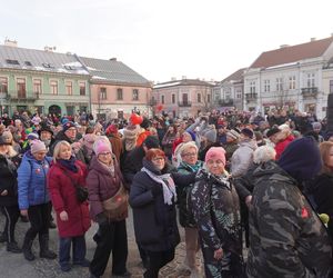 33. Finał WOŚP w Kielcach. Polonez w Rynku