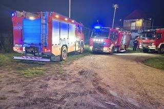 Wrocław. Kobieta z dzieckiem zanurzona w Odrze. Trwa akcja poszukiwawcza [ZDJĘCIA].