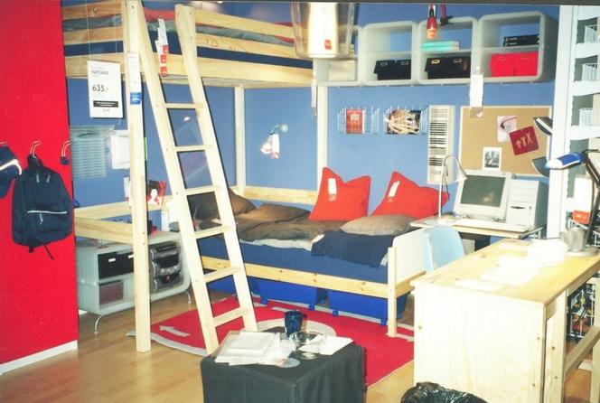 W 1998 roku w Krakowie otwarto sklep IKEA. Te zdjęcia nigdy wcześniej nie były publikowane!