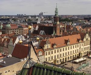 Spór o krzyże we wrocławskich urzędach