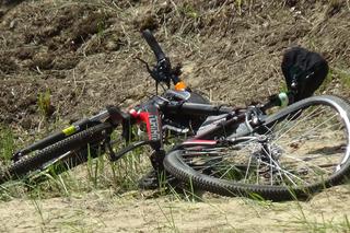 Śmierć 25-letniego rowerzysty w Jelnej. Tragedia przed Wszystkimi Świętymi