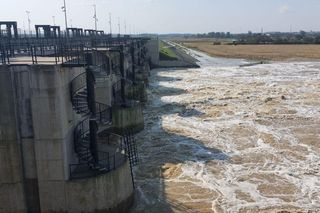 Bezpieczna sytuacja w zbiorniku Racibórz Dolny. Poziom wody opadł do 70 procent