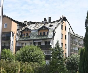 Mieszkańcy Ząbek wracają do swoich mieszkań po najpotrzebniejsze rzeczy