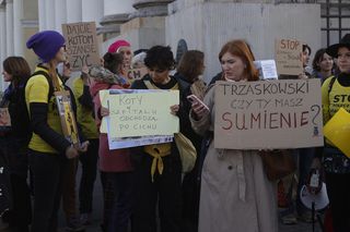 Wojna o koty przed ratuszem. Konflikt w schronisku na Paluchu narasta. Wolontariusze z Palucha wyszli na ulice