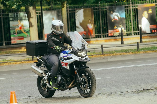 Minister Jakub Stefaniak odpicował sobie maszynę