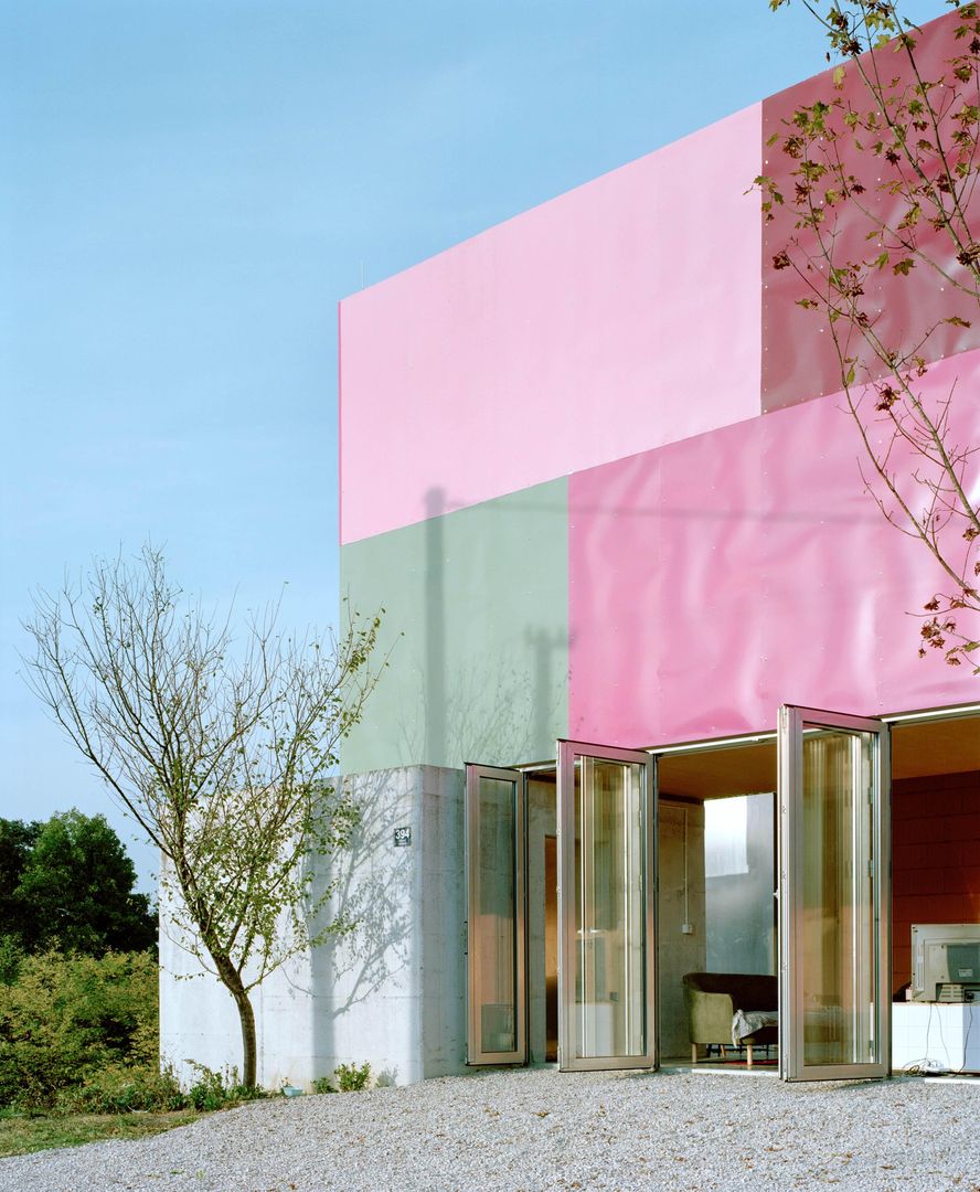 House for Five Women