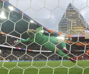 Hannah Hampton - angielska królowa karnychHannah Hampton - angielska królowa karnych