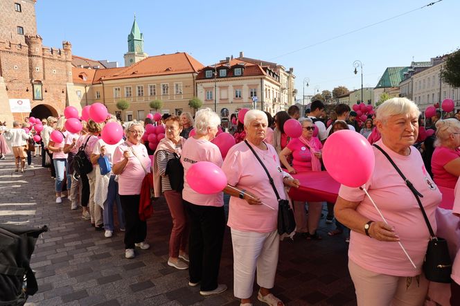 W centrum Lublina królował róż! Przez miasto przeszedł Marsz Różowej Wstążki