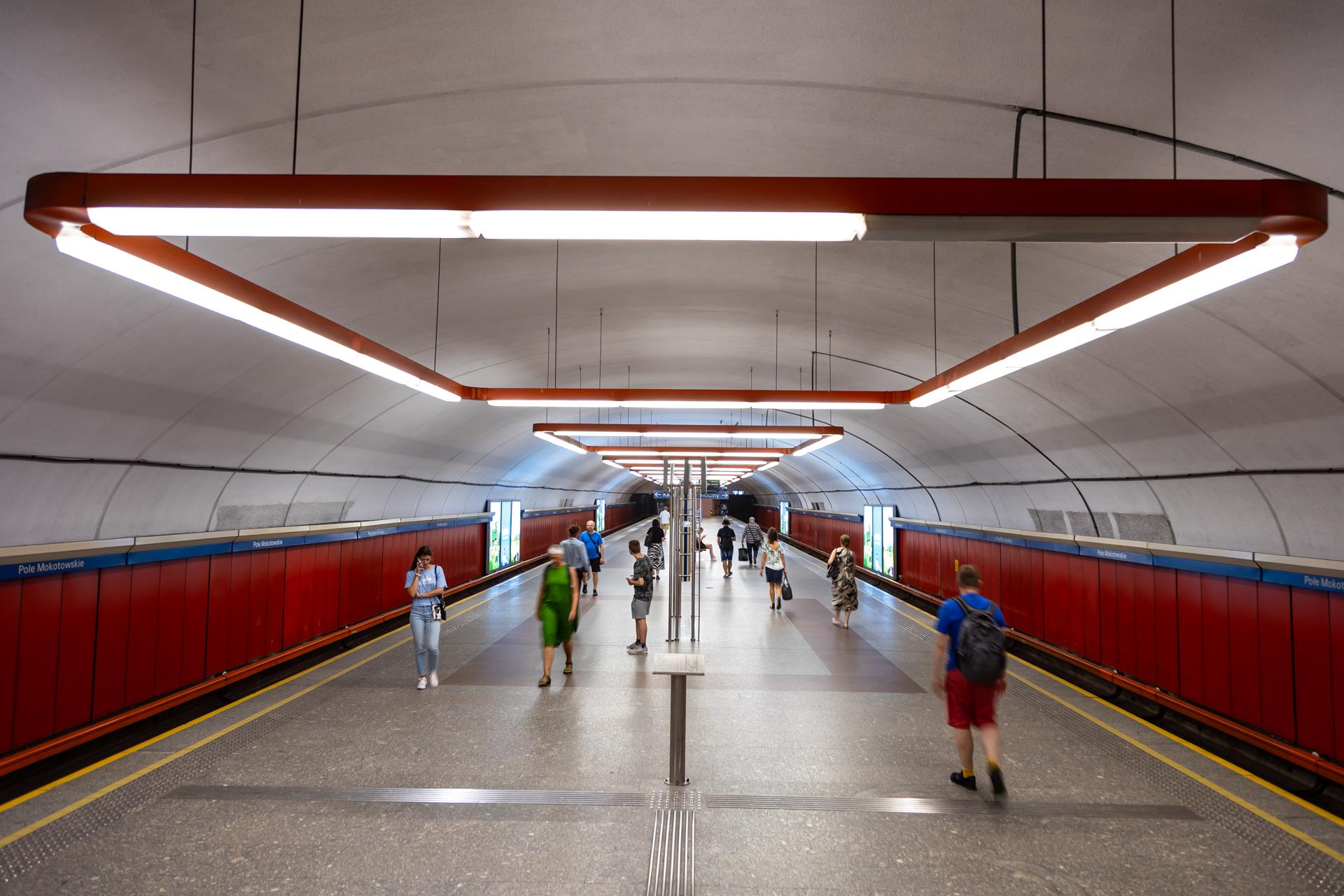 Stacja metra Pole Mokotowskie