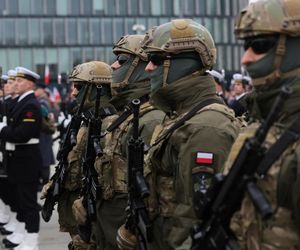 Narodowe Święto Niepodległości 2025 - uroczystość przed Grobem Nieznanego Żołnierza