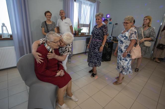 Pani Kazimiera pochodzi z Piątkowa w powiecie golubsko-dobrzyńskim, gdzie mieszka do dziś