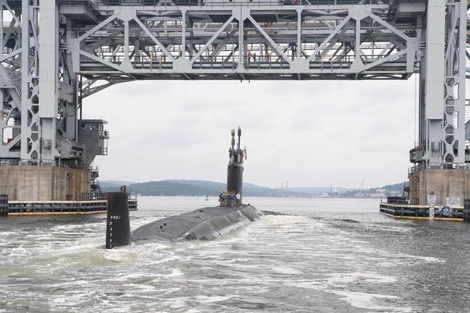 Okręt podwodny USA - USS South Dakota