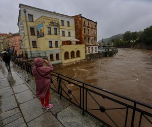 Fala powodziowa na południu. Woda zalewa miasta. RELACJA NA ŻYWO