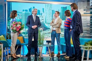 Na Wspólnej odc. 3672: Marta (Joanna Jabłczyńska), Barański (Arkadiusz Głogowski), Roma Lenarska (Julia Kamińska), Brycki (Piotr Duda), Tomek Gęba (Paweł Dobek)