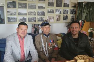 Żołnierz Tadeusz Lutak świętowała 105 urodziny