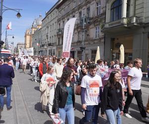 Pochód Juwenaliowy Łódzkich Uczelni. Studenci przejęli Łódź! [ZDJĘCIA]