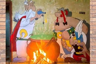 Asterix i Obelix na poznańskich ulicach. Kolejny niesamowity mural Kawu
