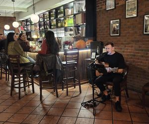 Muzyczne piątki w Retro i Karczmie na Greenpoincie