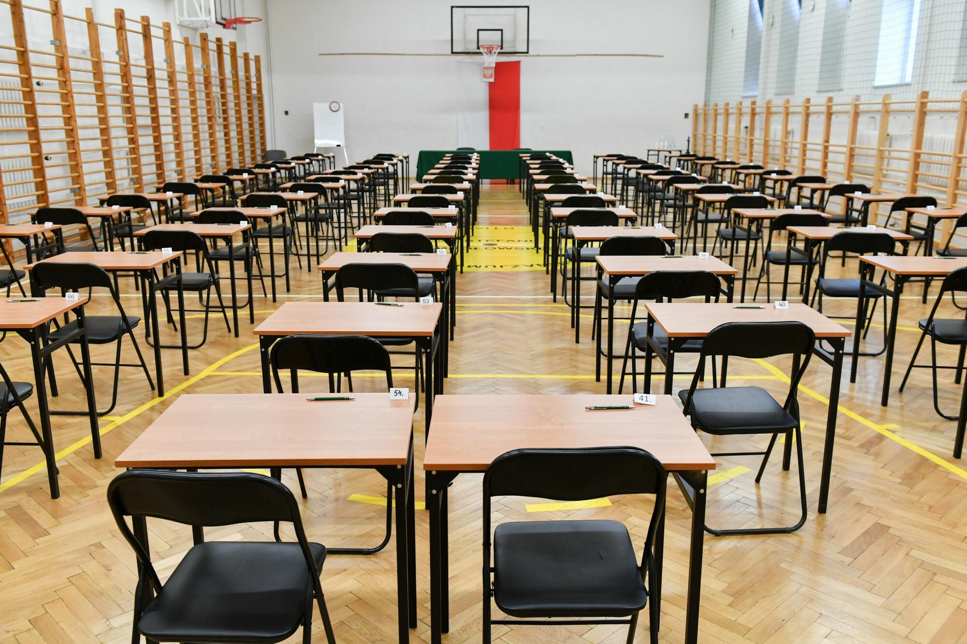 Ile Punktów Można Zdobyć Na Egzaminie ósmoklasisty Z Polskiego Egzamin ósmoklasisty 2022 - ile punktów trzeba zdobyć? Czy można nie