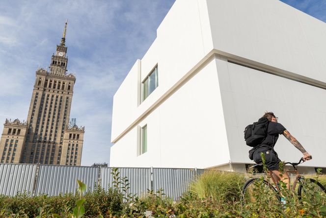 Od 18 lat jest uznawany za kultowy zabytek. To jeden z nieodłącznych symboli Warszawy