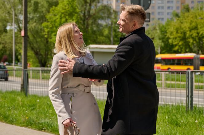 Na Wspólnej, odc. 3676: Igor (Jakub Wesołowski), Elżbieta (Paulina Chapko)
