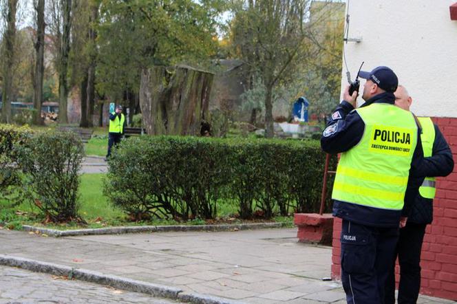 Ćwiczenia antyterrorystyczne w jednej ze szczecińskich szkół